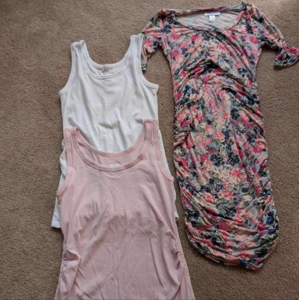Motherhood Maternity Floral Dress and Gap Maternity Tank Top Sets, Size S